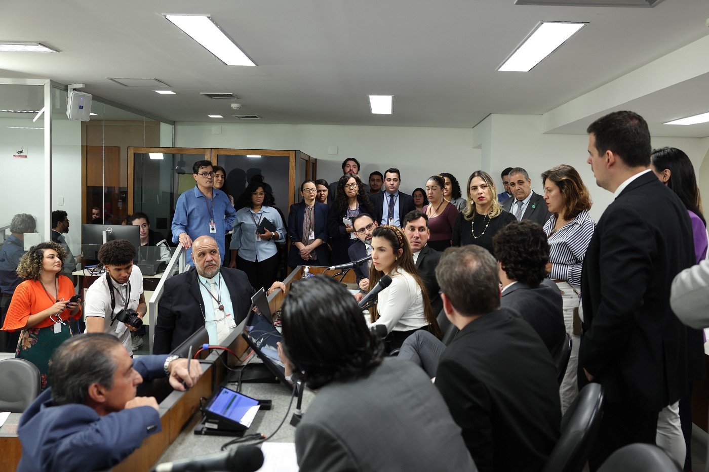 Comissão de Constituição e Justiça - análise de proposições (reunião das 14:00)