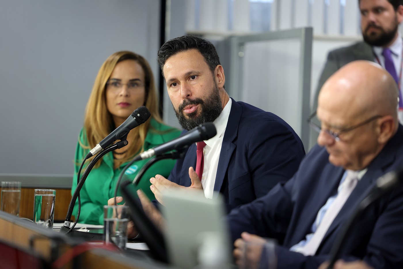 Comissões de Minas e Energia e de Agropecuária - debate sobre o programa Cemig Agro