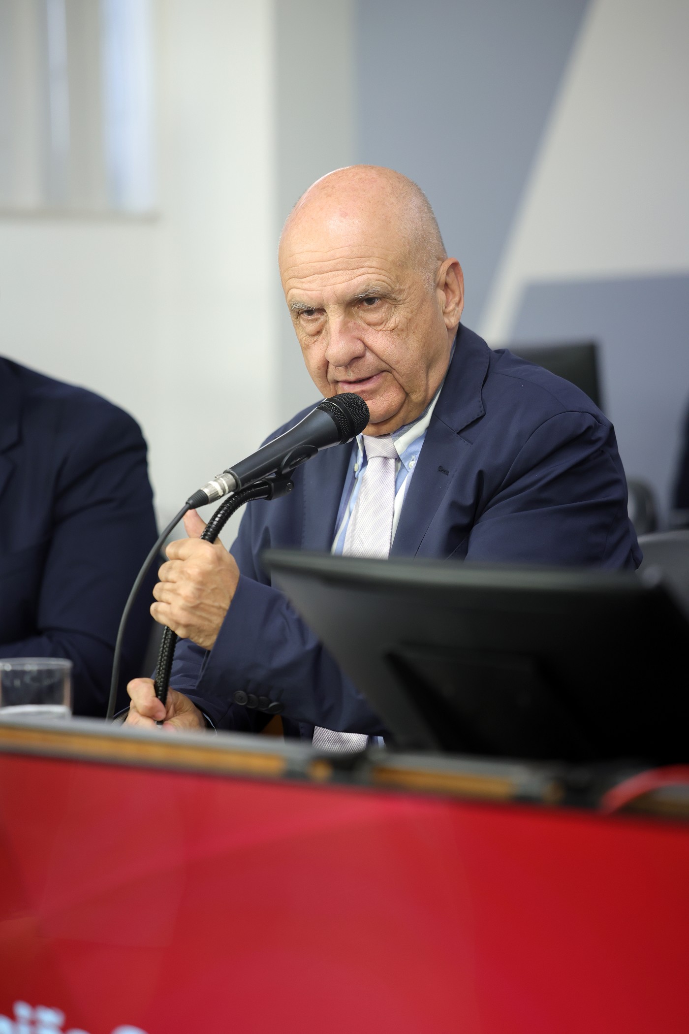 Comissões de Minas e Energia e de Agropecuária - debate sobre o programa Cemig Agro