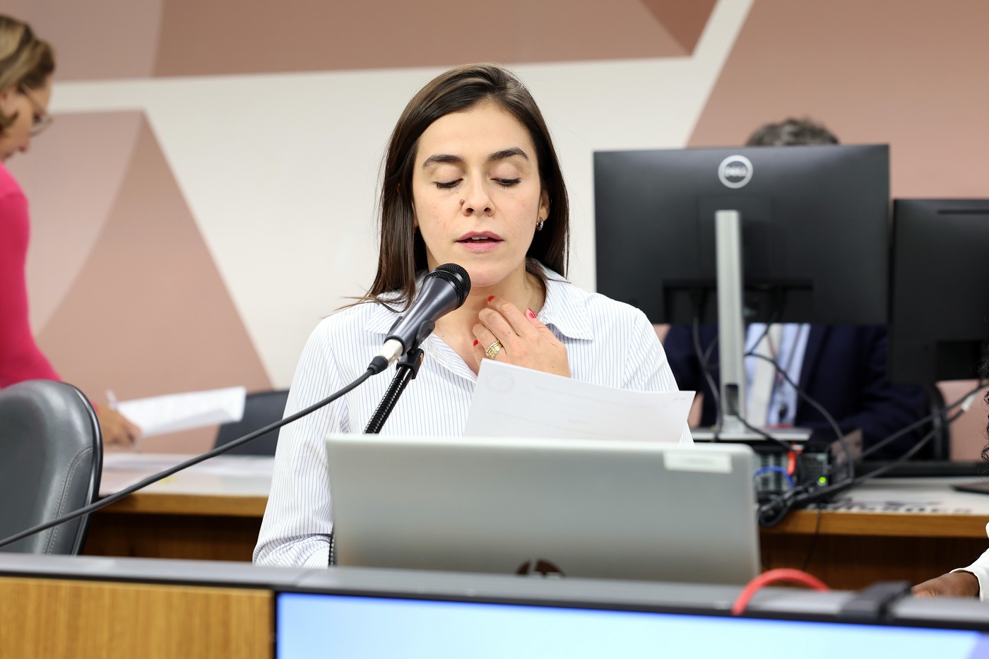 Comissão de Cultura - análise de proposições