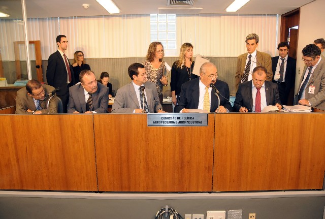 Para elaboração das emendas, os parlamentares ouviram várias entidades