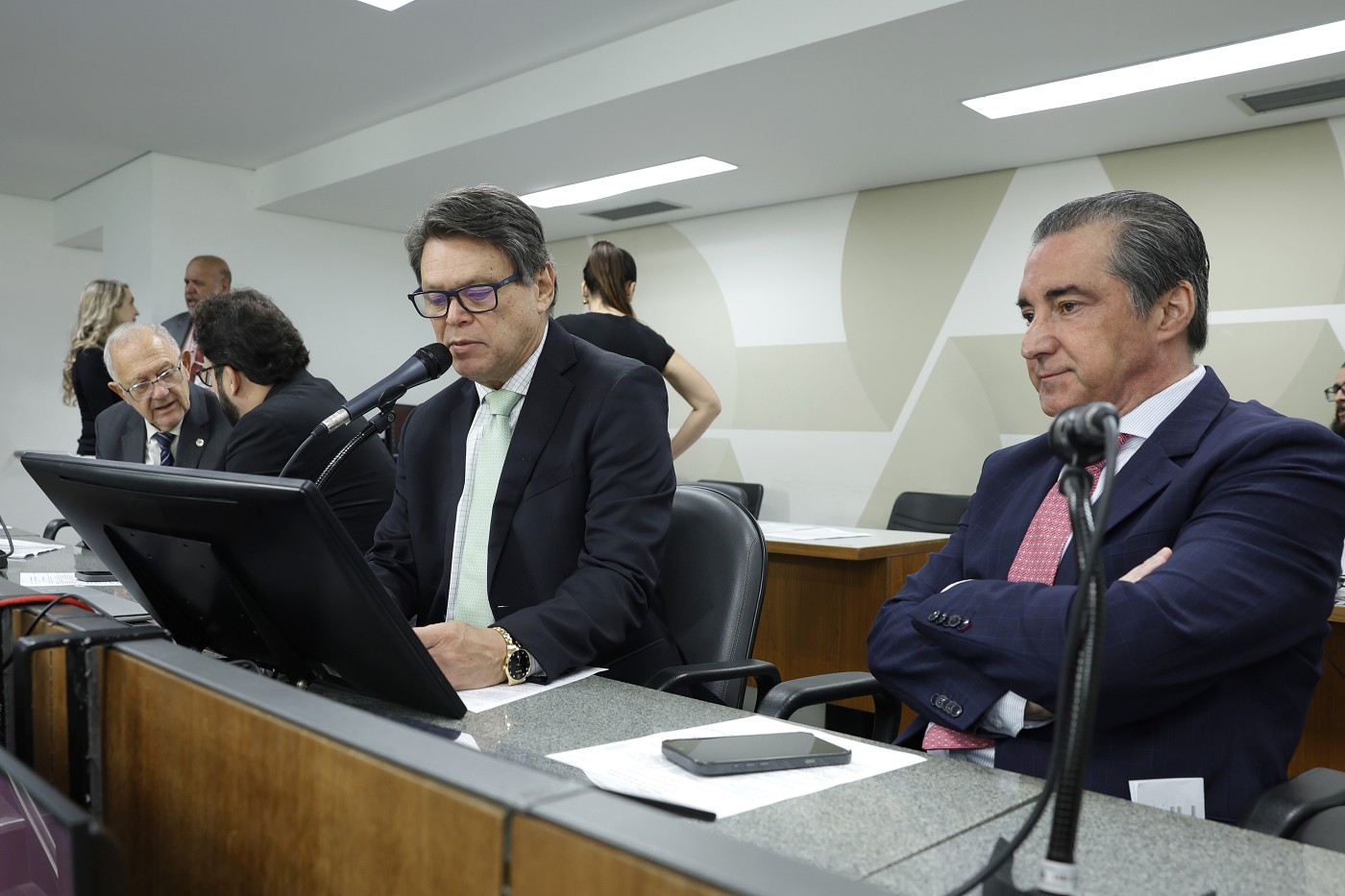 Comissão de Fiscalização Financeira e Orçamentária - análise de proposições