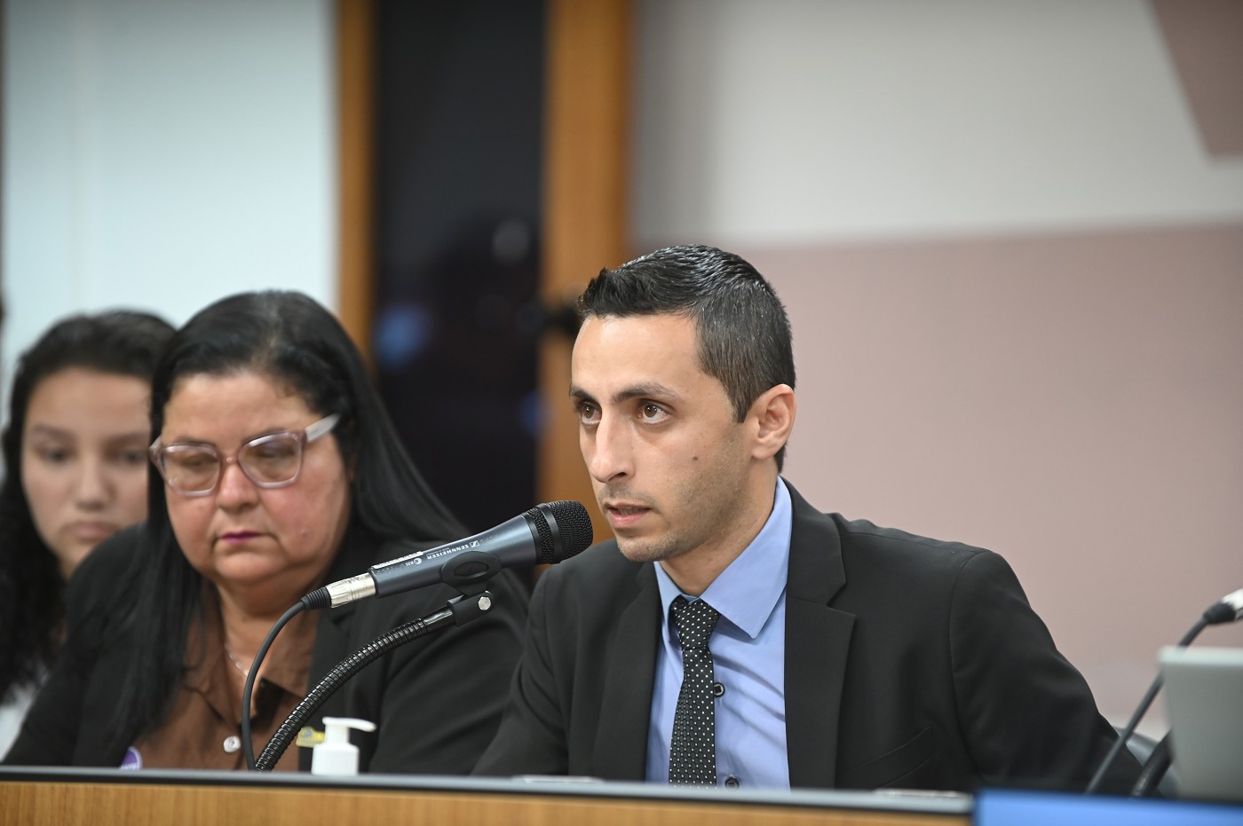 Comissão de Educação, Ciência e Tecnologia - debate sobre Construção de escola em Santana do Paraíso