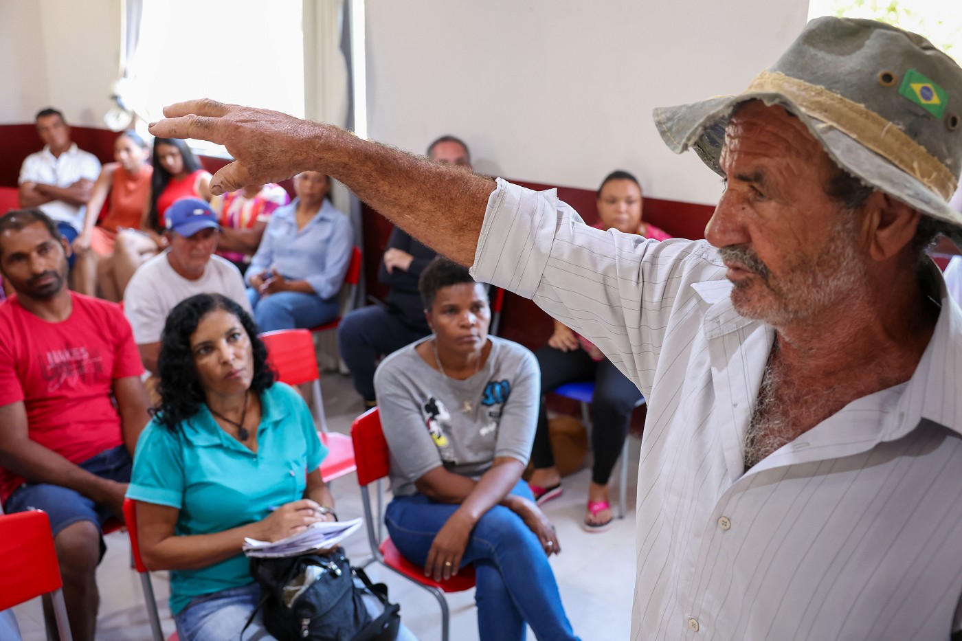 Comissão de Meio Ambiente e Desenvolvimento Sustentável - visita à região da Comunidade Piauí Poço Dantas, em Itinga
