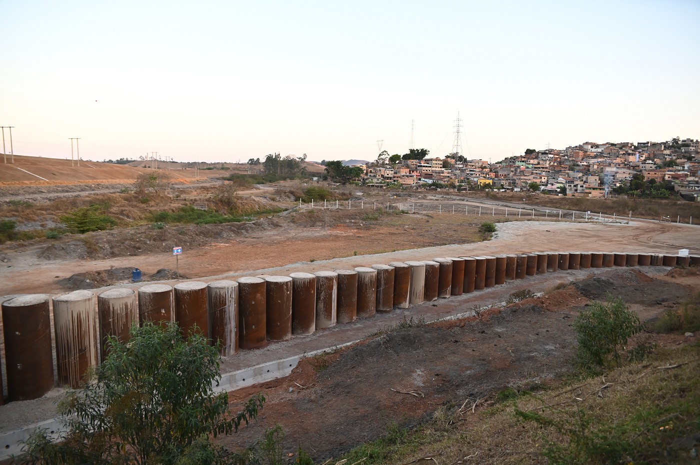 Comissão de Meio Ambiente e Desenvolvimento Sustentável - visita à área atingida pelo complexo minerário da Vale S.A. em Itabira