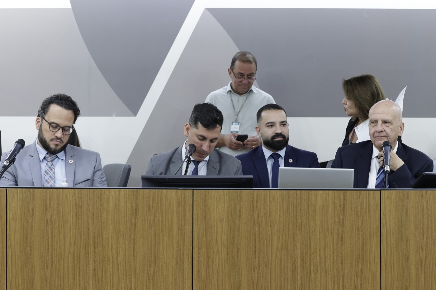 Comissão de Saúde - análise de proposições