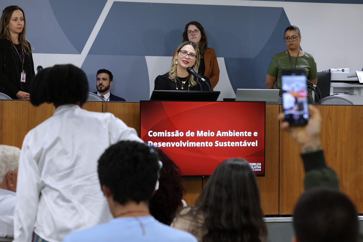 Comissão de Meio Ambiente e Desenvolvimento Sustentável - debate sobre a proteção do patrimônio ambiental e cultural compreendido pelo Parque Municipal Antônio Rosa e pela Pirâmide do Município de São Tomé das Letras