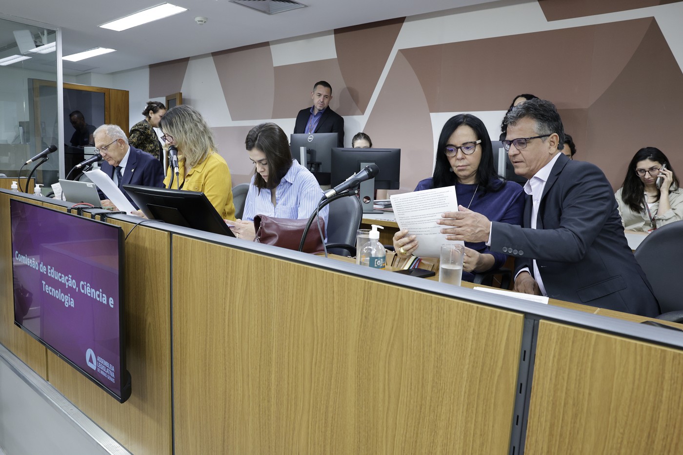 Comissão de Educação, Ciência e Tecnologia - análise de proposições