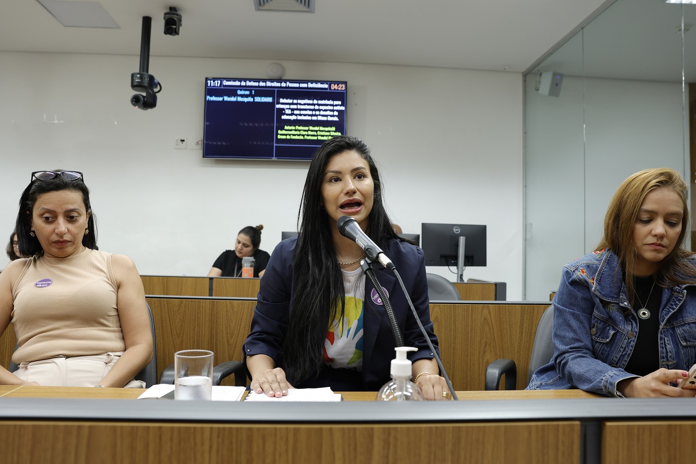 Comissão de Defesa dos Direitos da Pessoa com Deficiência - debate sobre o acolhimento de crianças com autismo em escolas mineiras