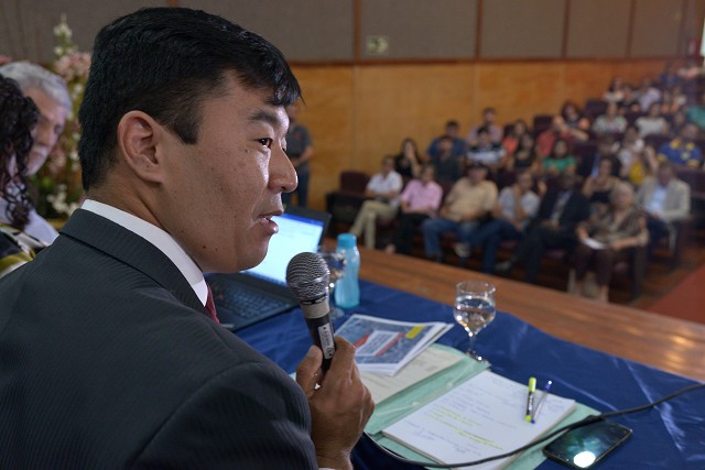Para o diretor da Uemg, é um erro empurrar para a instituição o passivo deixado pela Hidroex, sem discussão