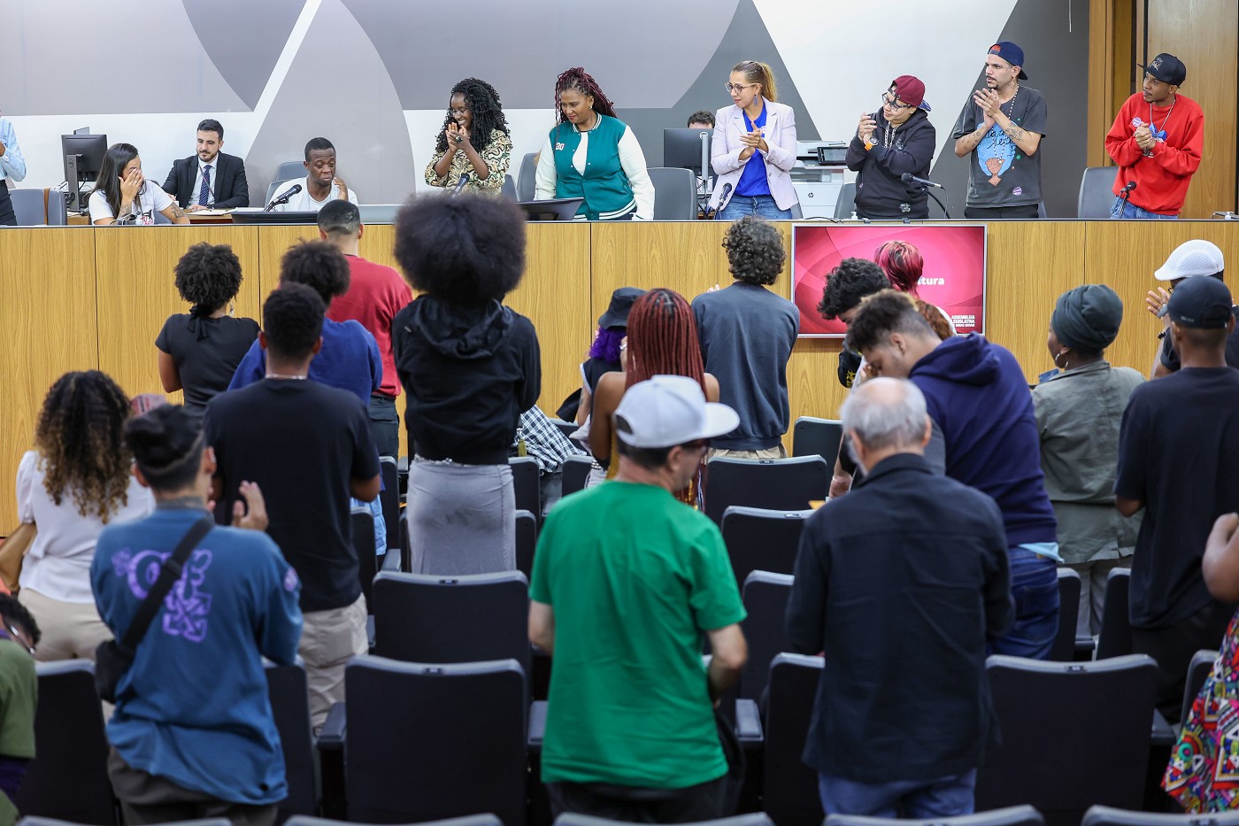 Comissão de Cultura - debate sobre as tentativas de criminalização das expressões artísticas e culturais das periferias urbanas