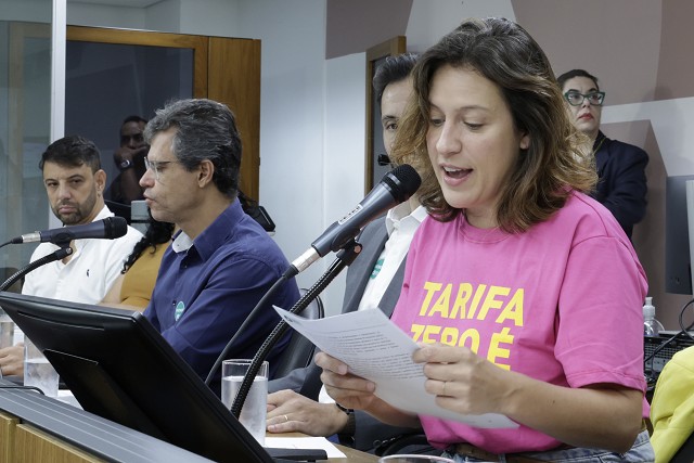 Comissão de Direitos Humanos - debate sobre a tarifa zero no transporte coletivo