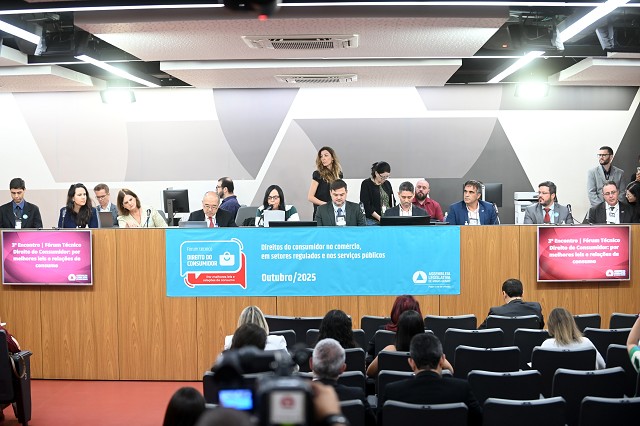 3º Encontro | Fórum Técnico Direito do Consumidor: por melhores leis e relações de consumo (manhã)
