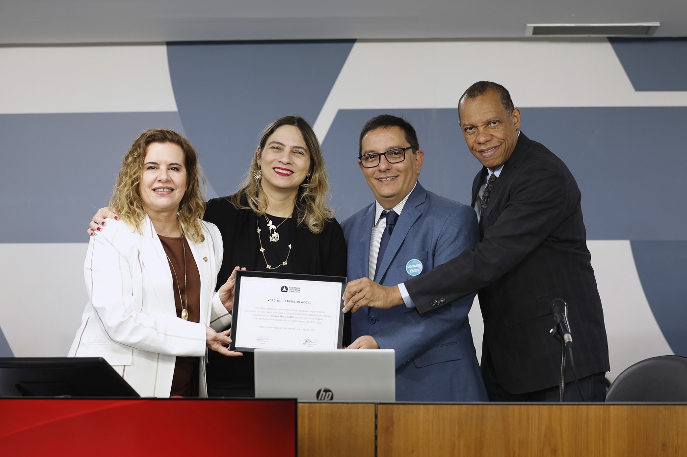 Comissão de Educação, Ciência e Tecnologia - homenagem à Escola de Música da UFMG