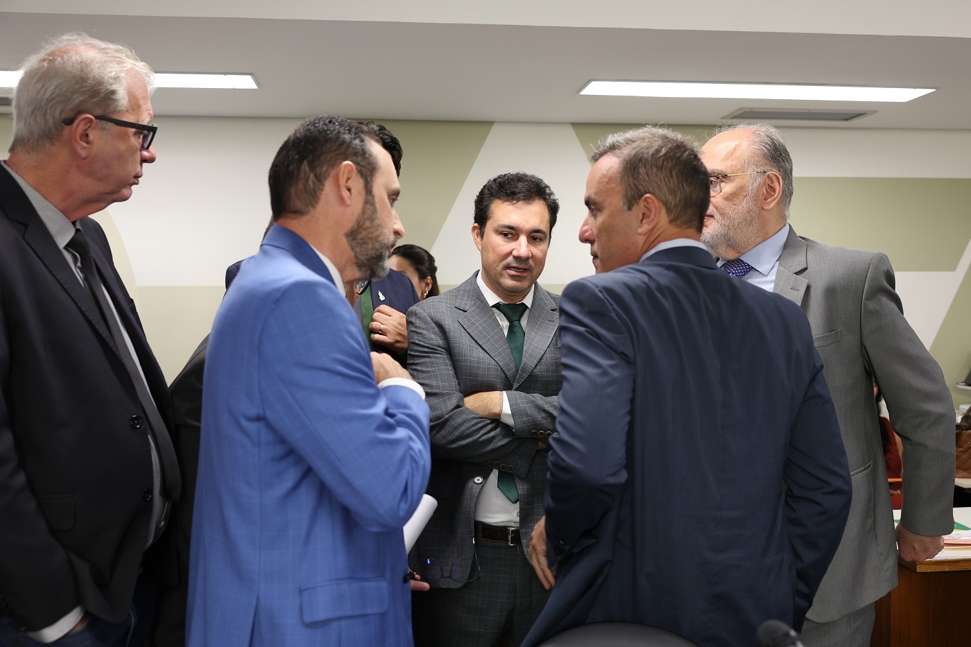 Comissão Especial - análise da PEC nº 24/2023