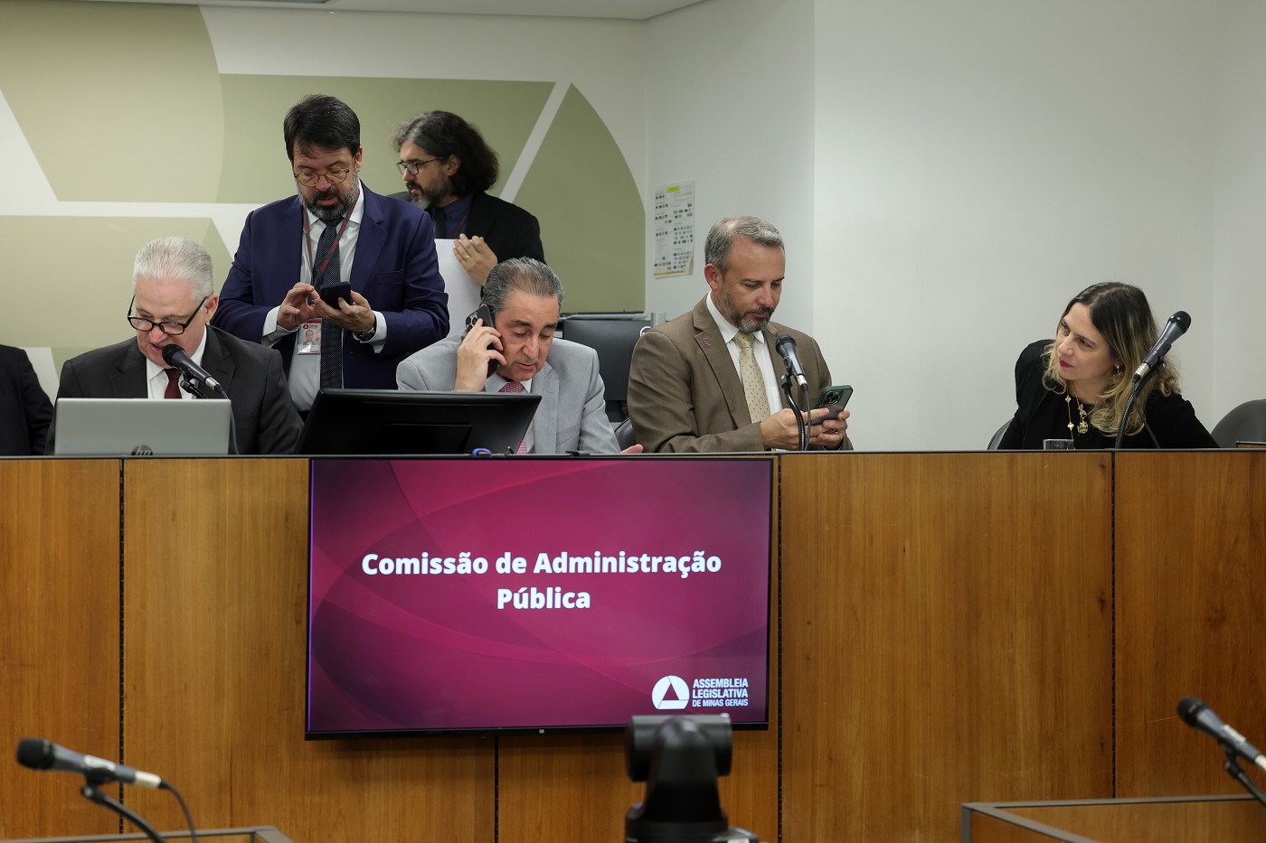Comissão de Administração Pública - análise de proposições (reunião das 15:00)
