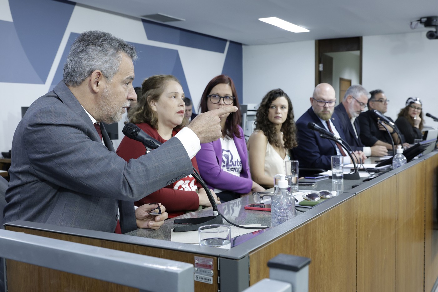 Comissão de Cultura - debate sobre suposto uso político da Rede Minas e da Rádio Inconfidência pauta audiência