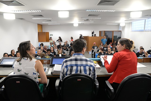Comissão de Educação, Ciência e Tecnologia - debate sobre a educação em Betim