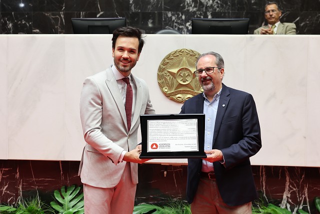 Reunião Especial - homenagem à Associação Mineira de Reabilitação