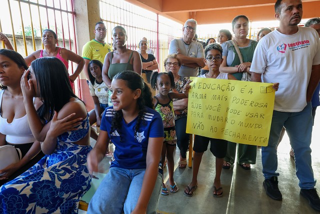 Comissão de Educação, Ciência e Tecnologia - visita a escolas estaduais de Belo Horizonte