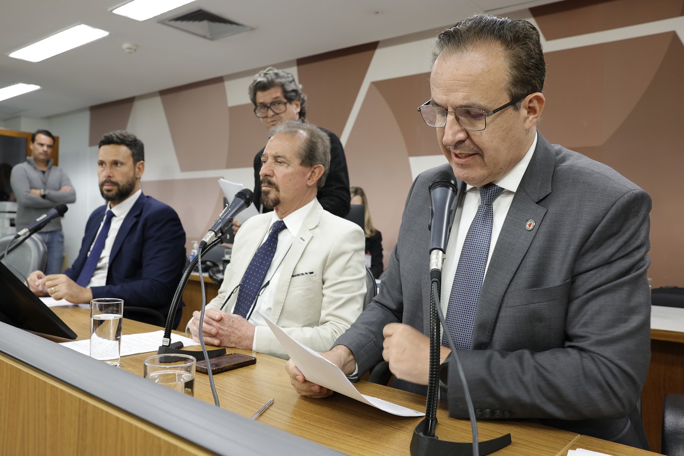 Comissão de Agropecuária e Agroindústria - análise de proposições
