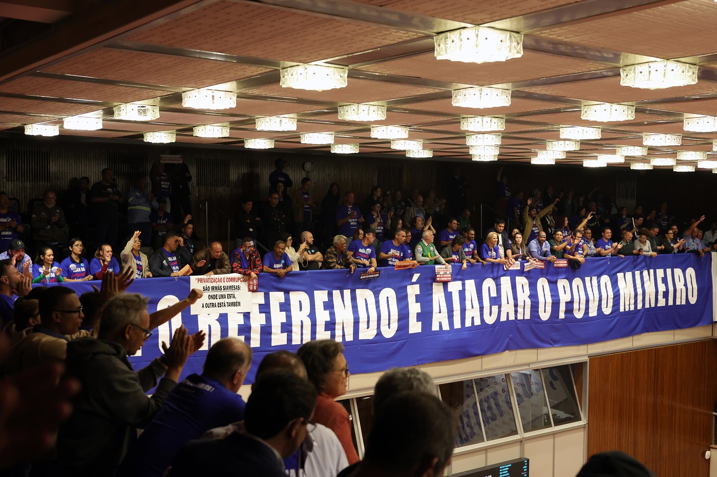 Reunião Extraordinária - noite - análise de proposições