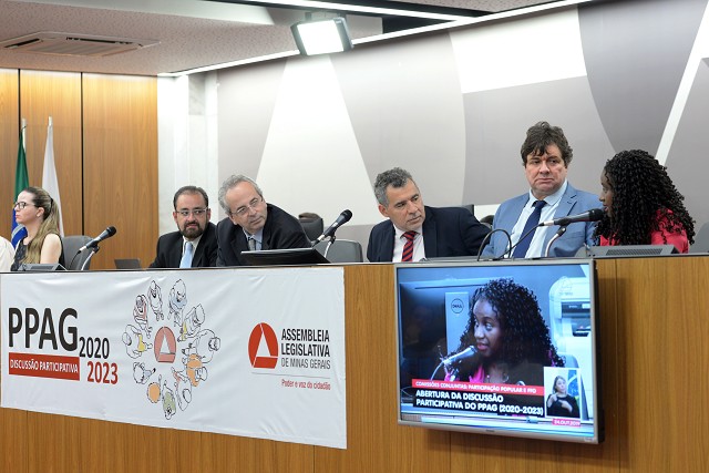 Audiência pública conjunta marcou a abertura da discussão participativa do PPAG 2020-2023 em Belo Horizonte