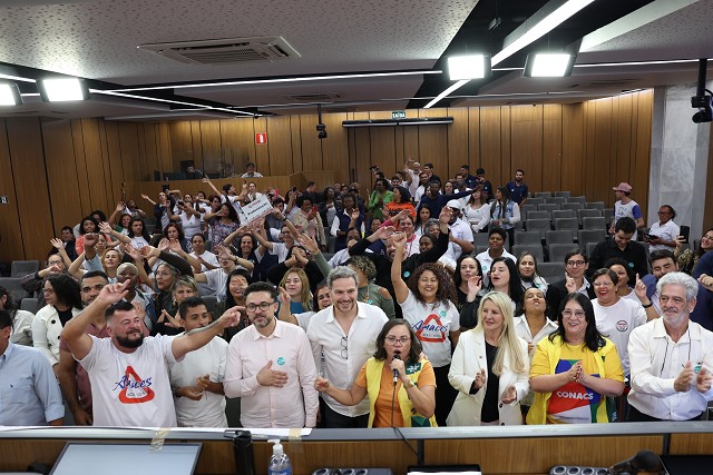 Lançamento da Frente Parlamentar em Defesa dos Agentes de Controle de Endemias e Agentes Comunitários de Saúde