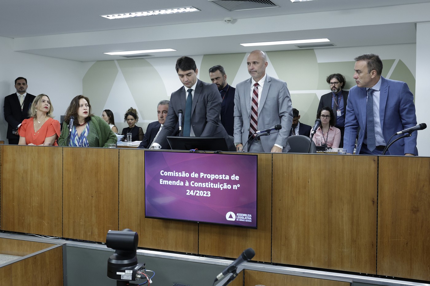 Comissão Especial - análise da PEC nº 24/2023