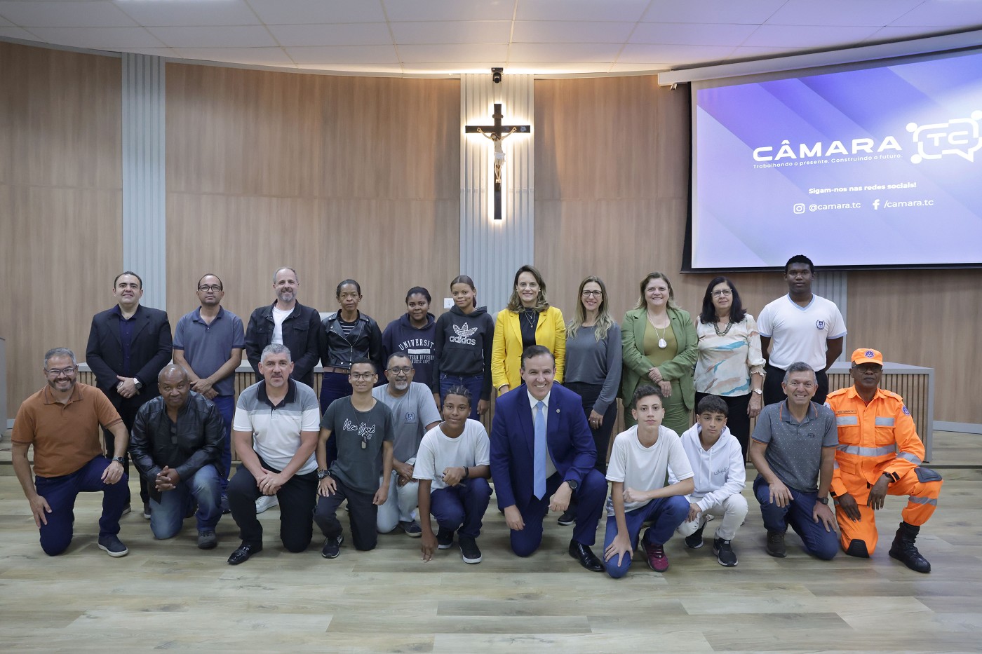 Comissão de Esporte, Lazer e Juventude - debate sobre o impacto das escolas cívico-militares em Três Corações