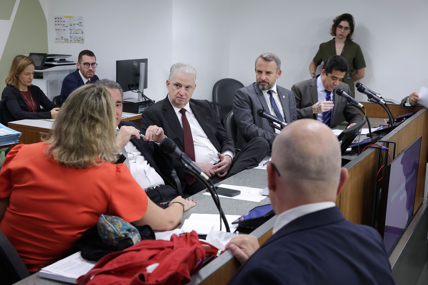 Comissão de Administração Pública - análise de proposições