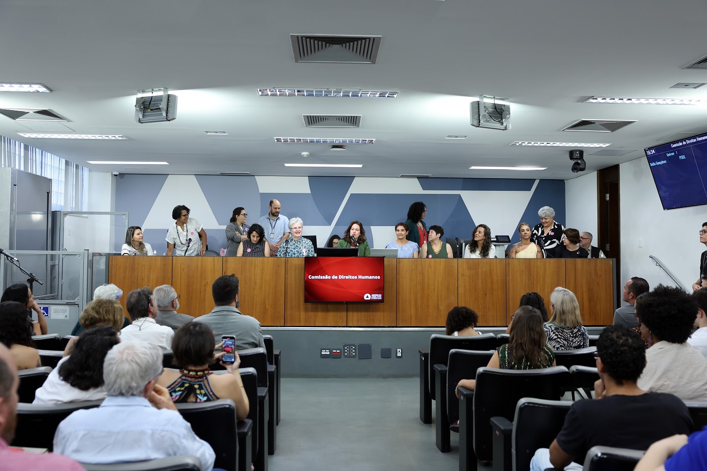 Comissão de Direitos Humanos - homenagem ao Polos de Cidadania