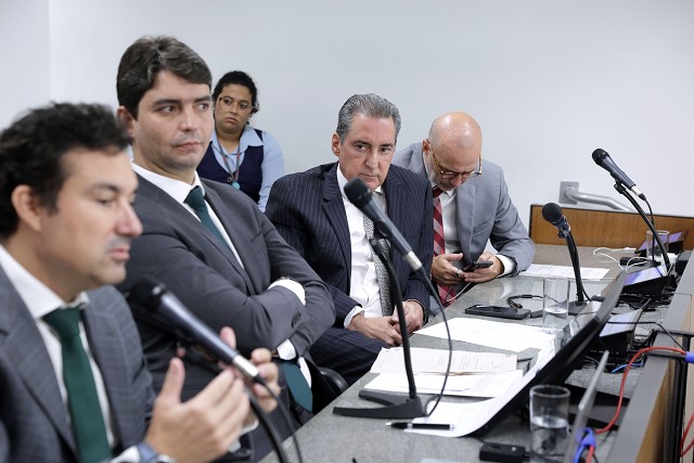 Comissão Especial - análise da PEC nº24/2023 (reunião das 16:10)