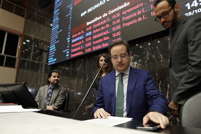 Reunião Ordinária - tarde - análise de proposições