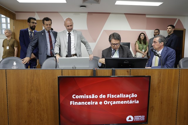 Comissão de Fiscalização Financeira e Orçamentária - análise de proposições