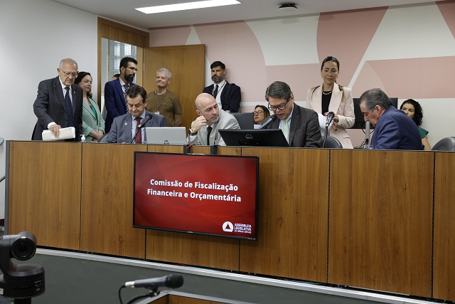Comissão de Fiscalização Financeira e Orçamentária - análise de proposições