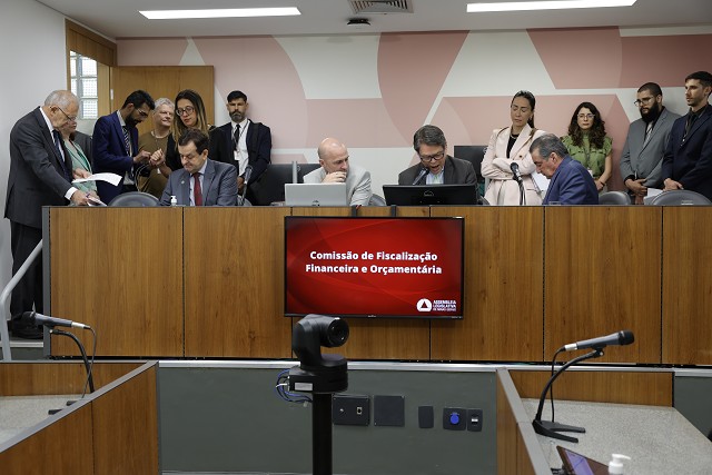 Comissão de Fiscalização Financeira e Orçamentária - análise de proposições