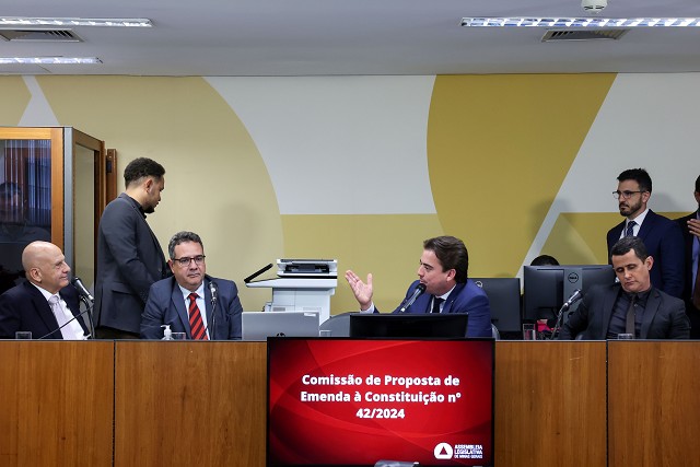 Comissão Especial - análise da PEC nº 42/2024