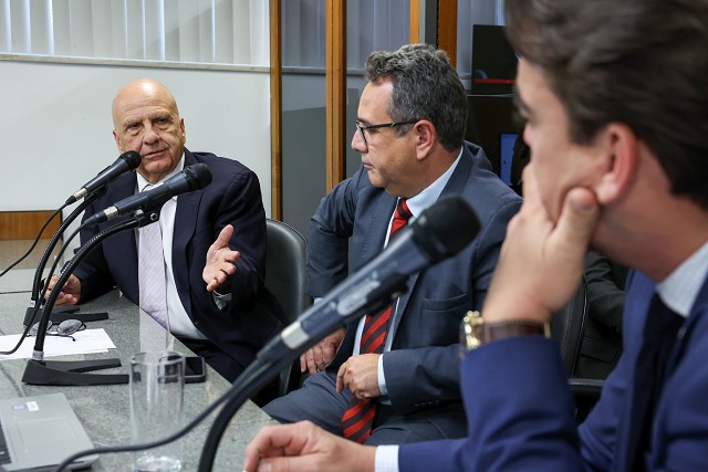 Comissão Especial - análise da PEC nº 42/2024