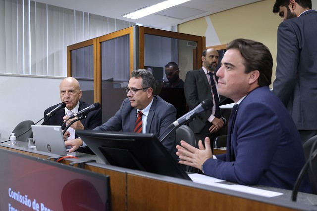 Comissão Especial - análise da PEC nº 42/2024