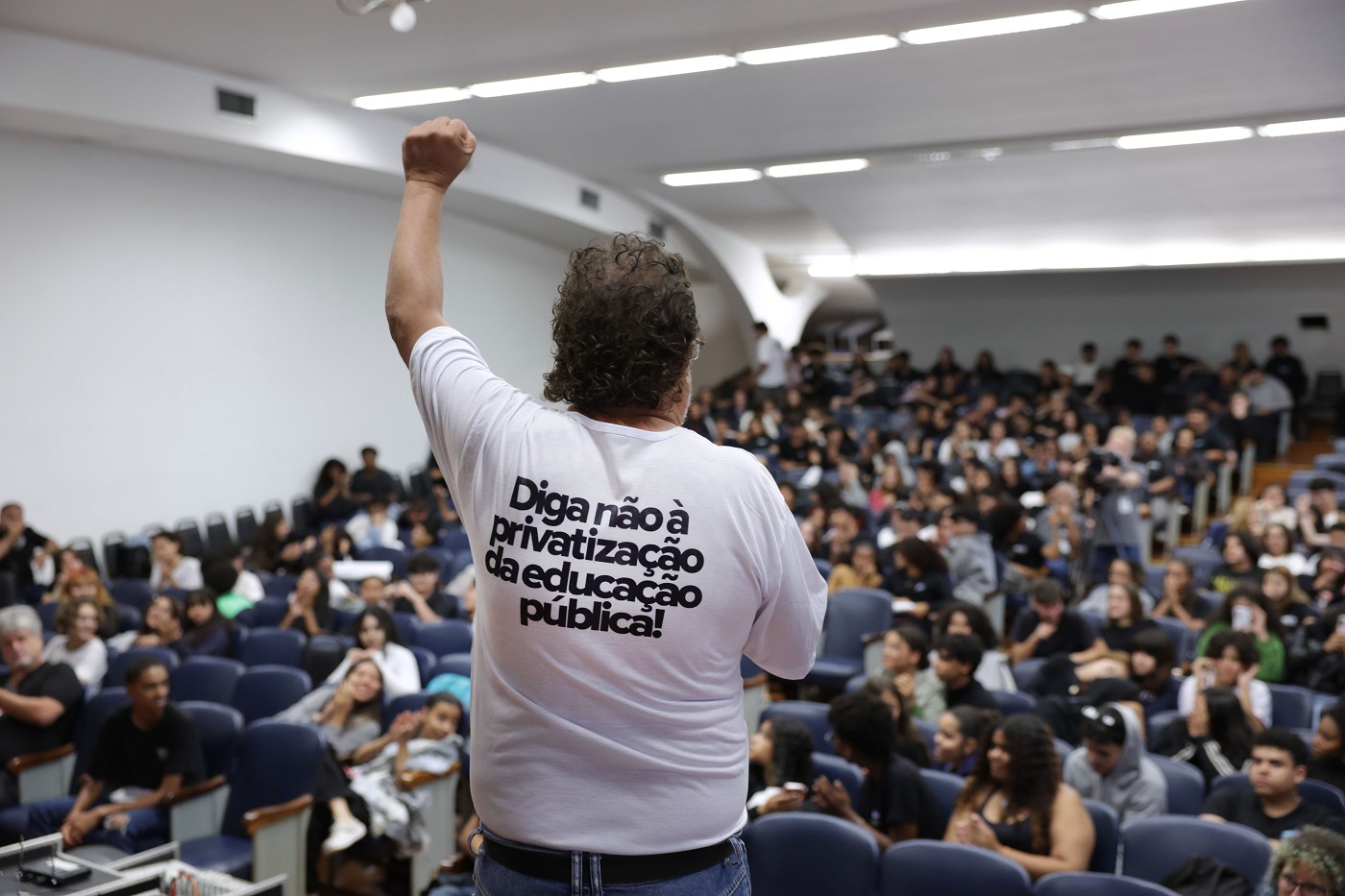 Comissão de Educação, Ciência e Tecnologia - visita ao Colégio Estadual Central