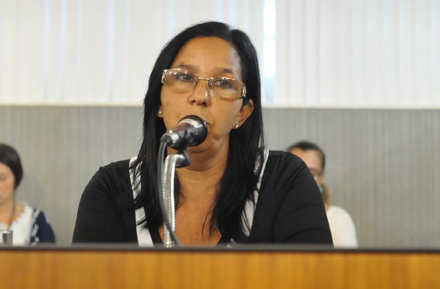 Paula Ramalho diz que as famílias estão felizes por estarem juntas, mesmo em condições precárias