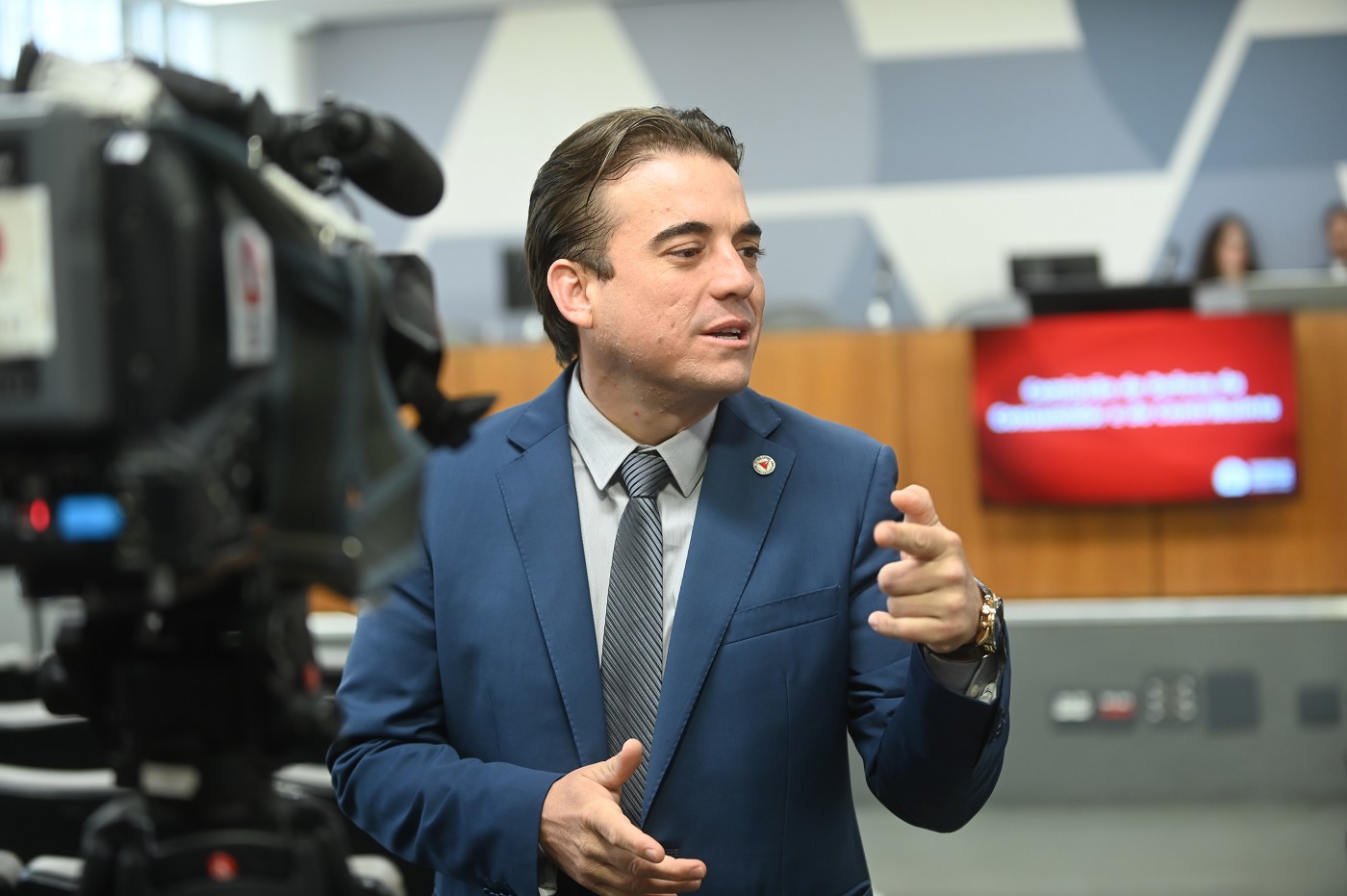 Comissão de Defesa do Consumidor e do Contribuinte - debate sobre os prejuízos causados no Município de Barra Longa em decorrência do rompimento da barragem de Mariana.