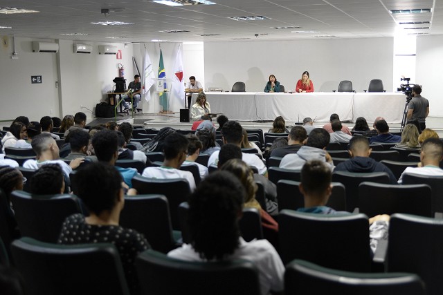 Comissão de Educação, Ciência e Tecnologia - debate sobre o IFMG de Ribeirão das Neves