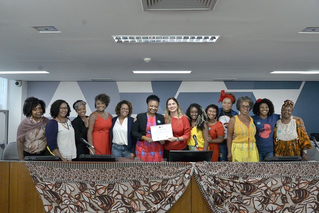 Comissão de Educação, Ciência e Tecnologia - homenagem à ex-ministra Professora Nilma Lino Gomes e a profissionais nas áreas de educação e diversidade étnico-racial