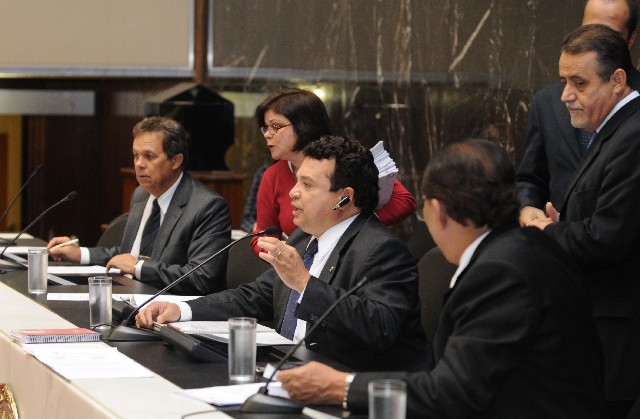 Projeto de reajuste para servidores do TJMG foi recebido na Reunião Ordinária desta terça (3)