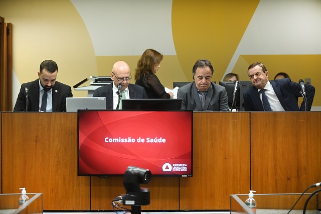 Comissão de Saúde - análise de proposições