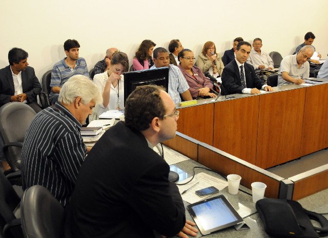 Deputado Paulo Lamac divulgou a programação do ciclo de debates