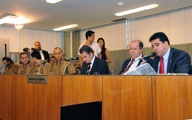 O posicionamento dos parlamentares não foi unânime
