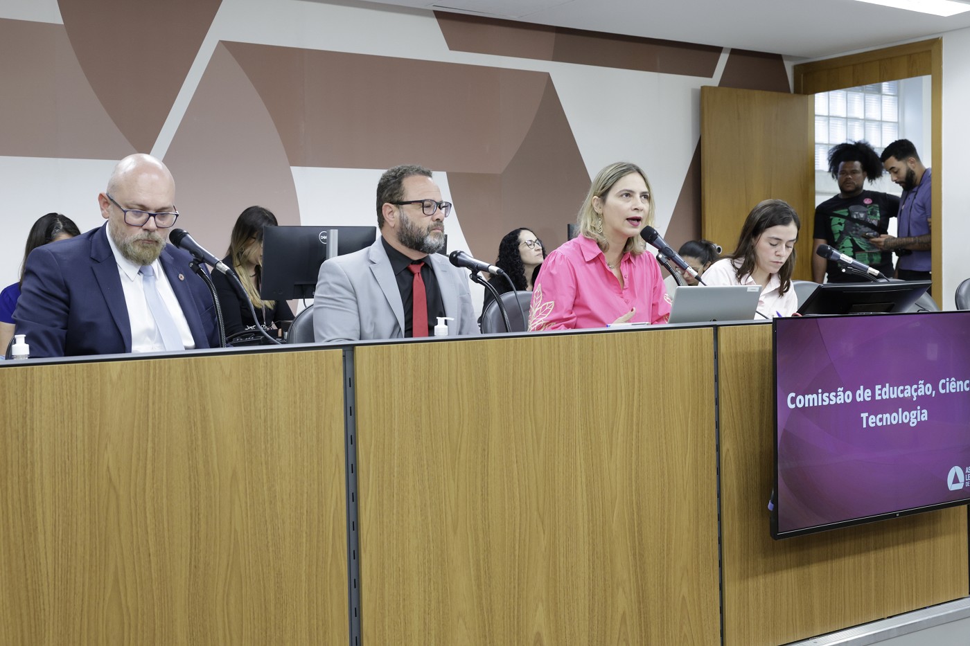 Comissão de Educação, Ciência e Tecnologia - análise de proposições